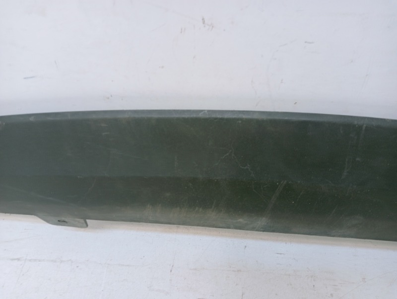 Спойлер заднего бампера