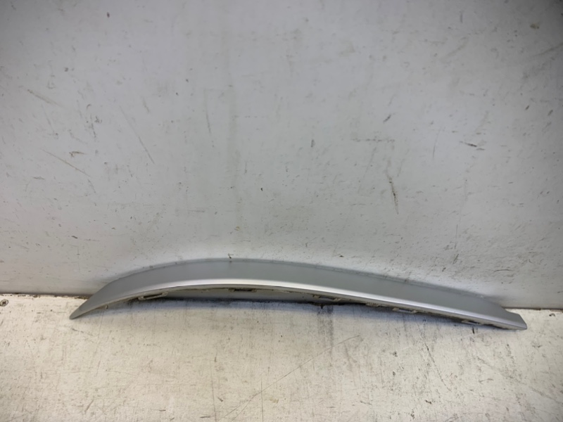 Молдинг заднего бампера левый