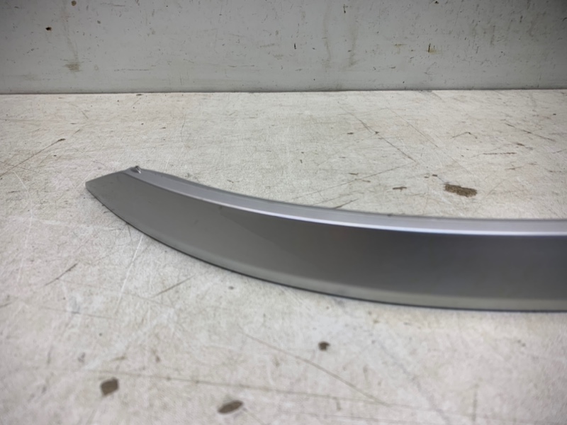 Молдинг заднего бампера левый