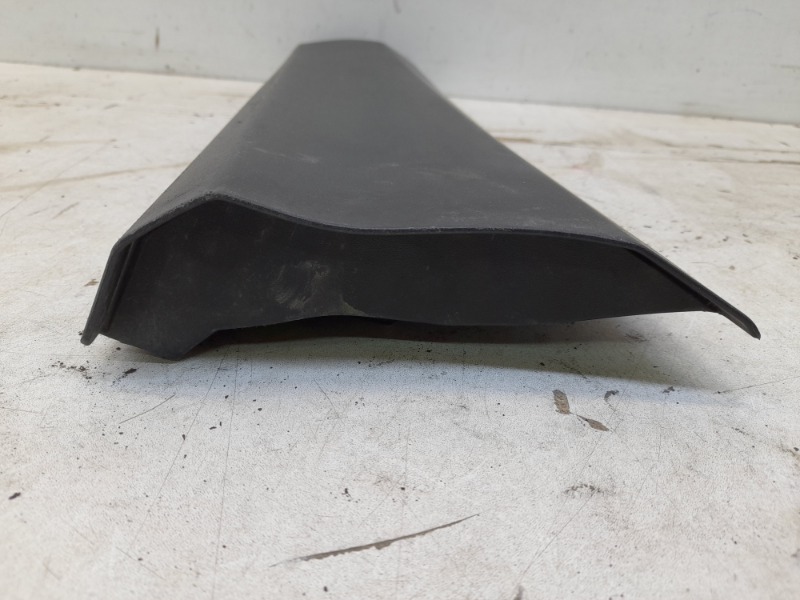 Накладка двери задней левой