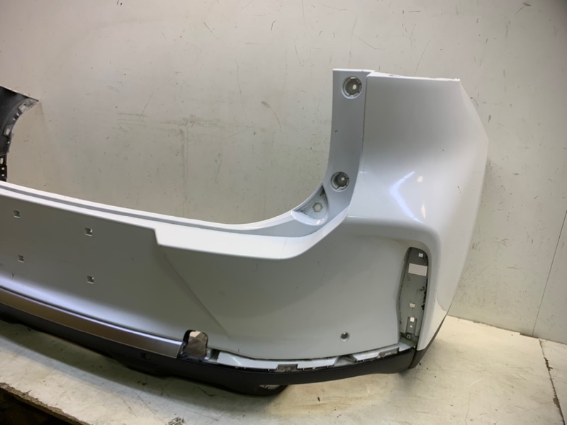 Бампер задний