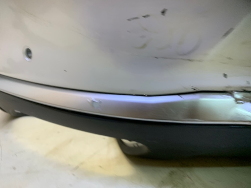 Бампер задний