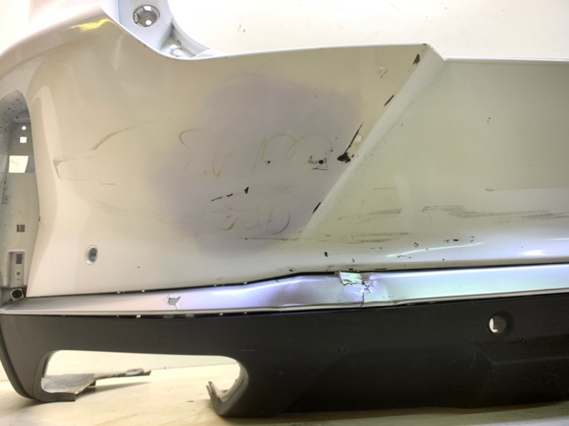 Бампер задний