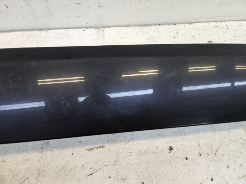 Накладка крышки багажника