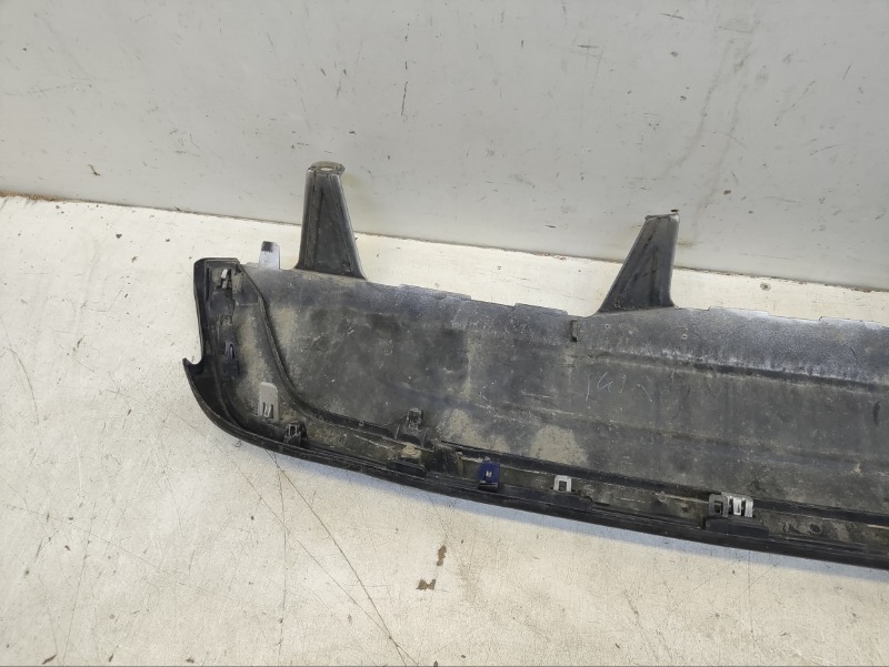 Спойлер заднего бампера