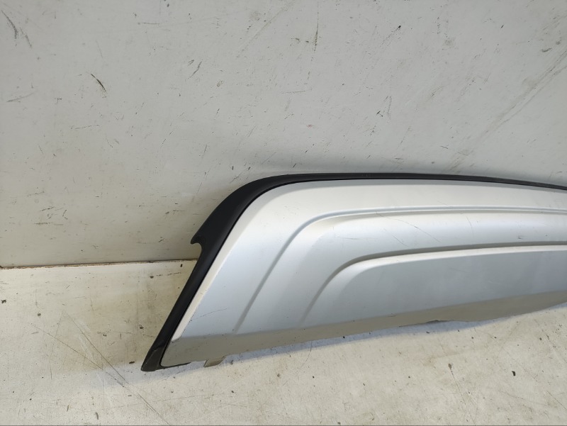 Спойлер заднего бампера