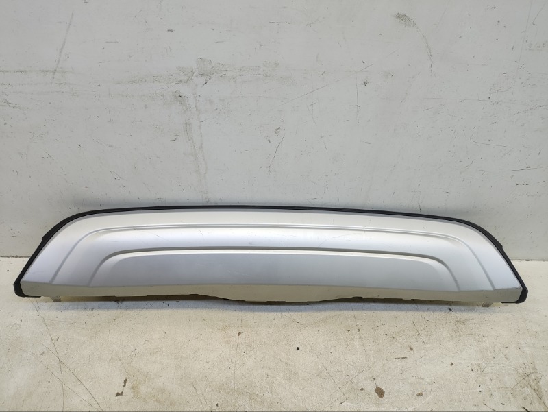 Спойлер заднего бампера