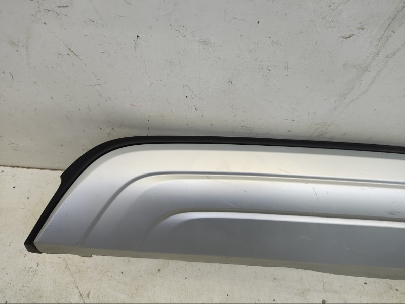 Спойлер заднего бампера