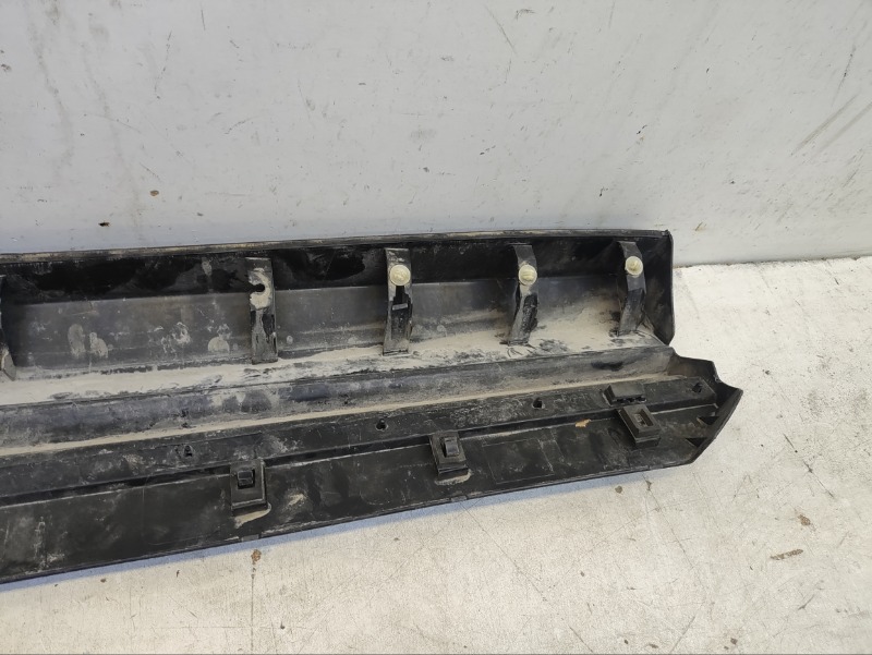 Накладка двери задней левой