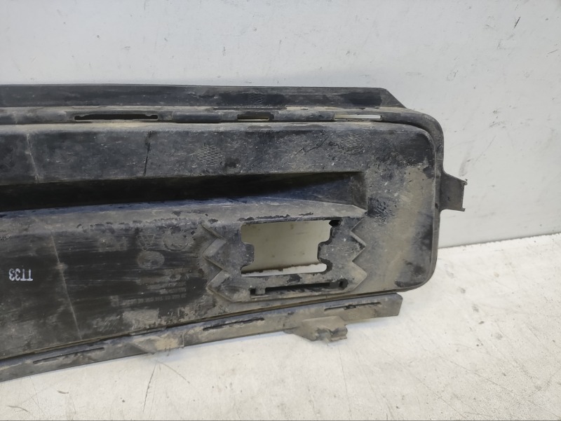 Решетка в бампер правая