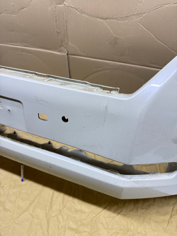 Бампер передний