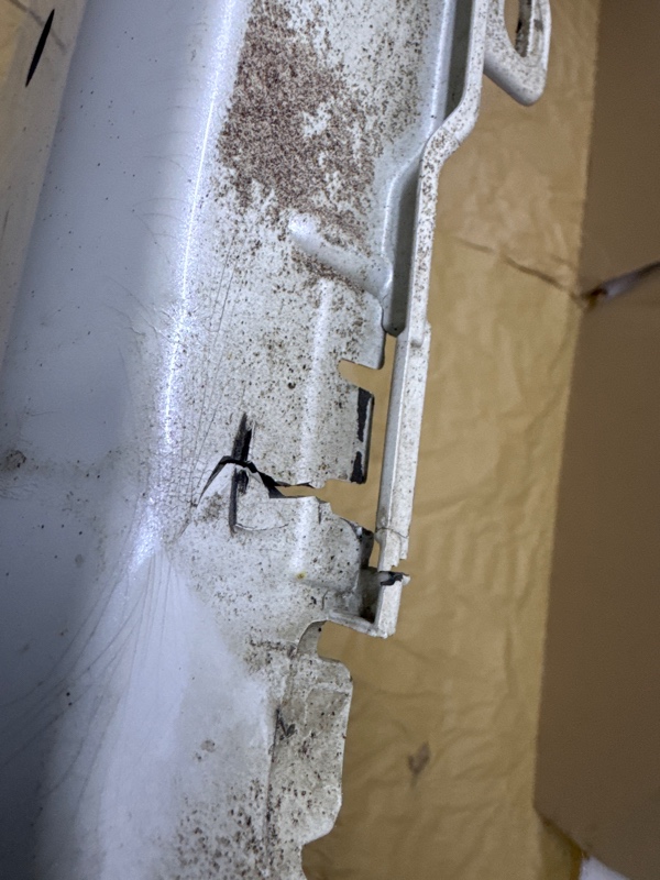 Бампер передний