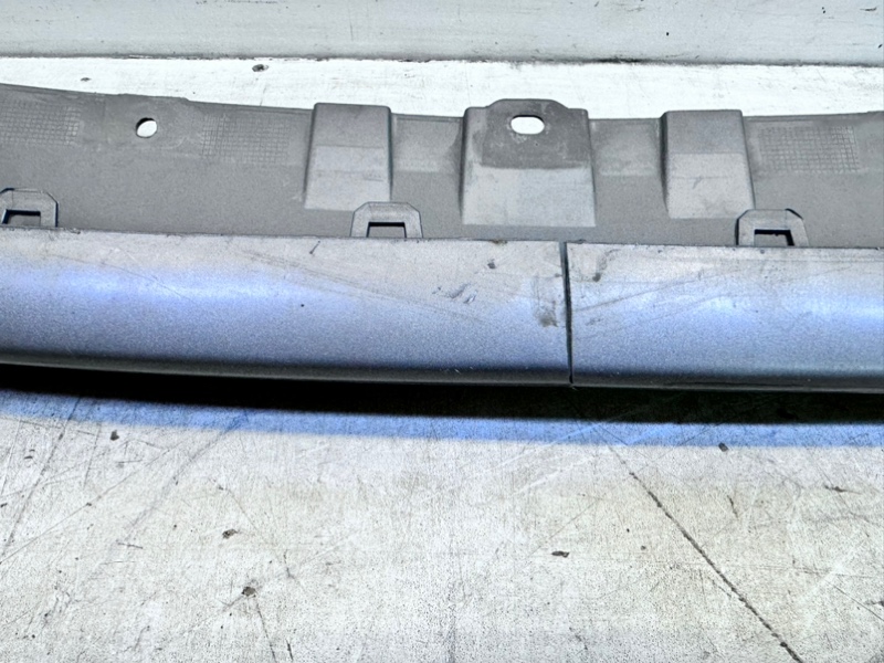 Накладка переднего бампера