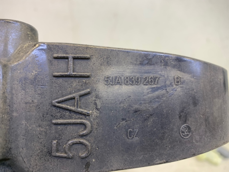 Накладка двери задней