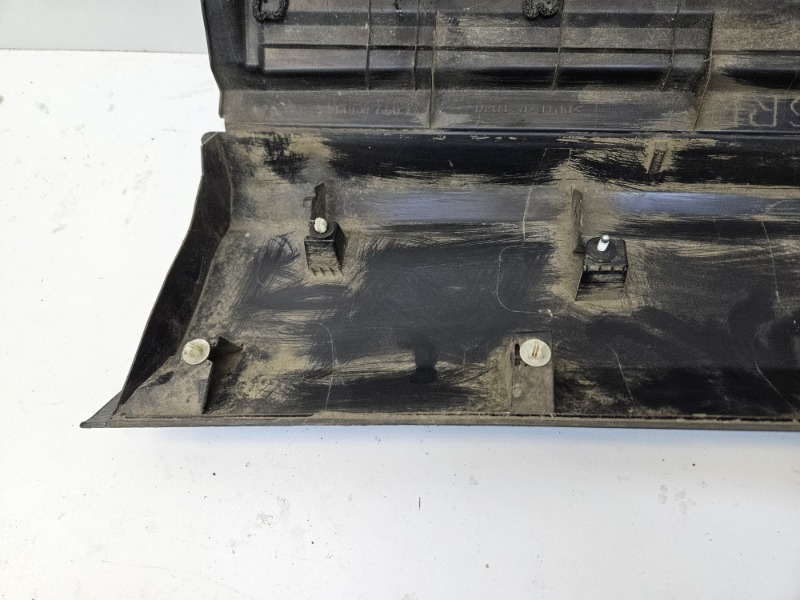 Накладка двери задней правой