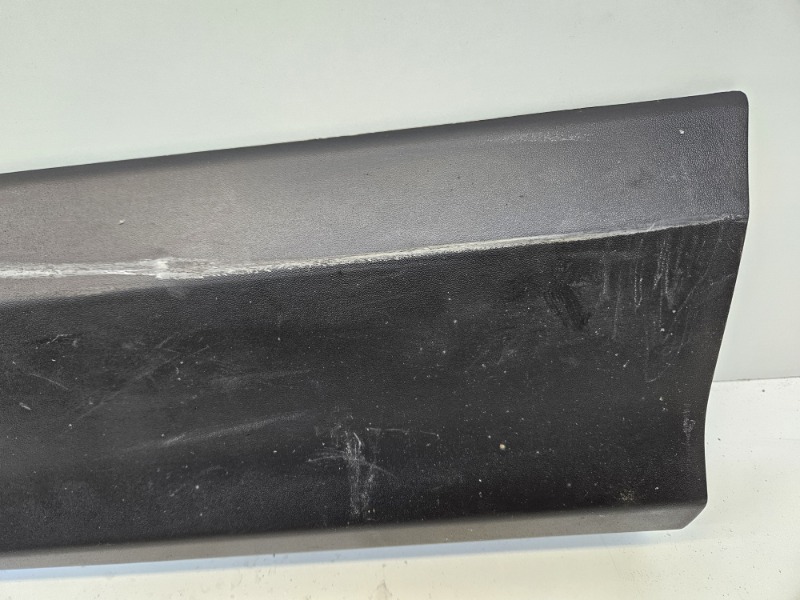 Накладка двери задней левой