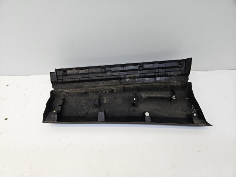 Накладка двери задней левой