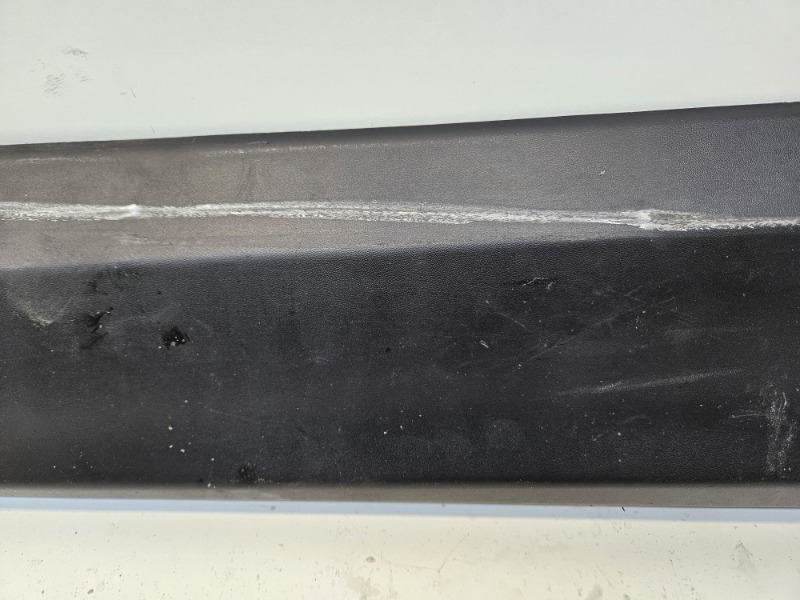 Накладка двери задней левой