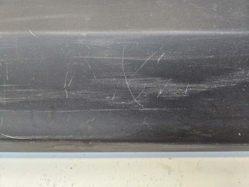 Накладка двери задней правой