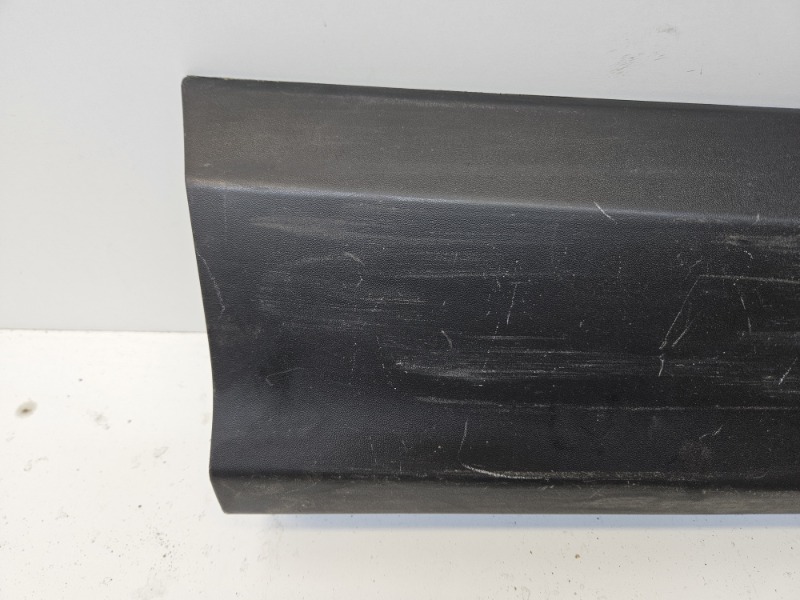 Накладка двери задней правой