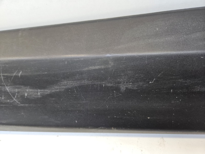 Накладка двери задней правой