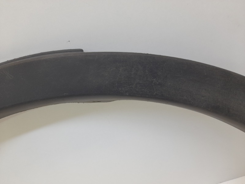 Накладка заднего крыла левого