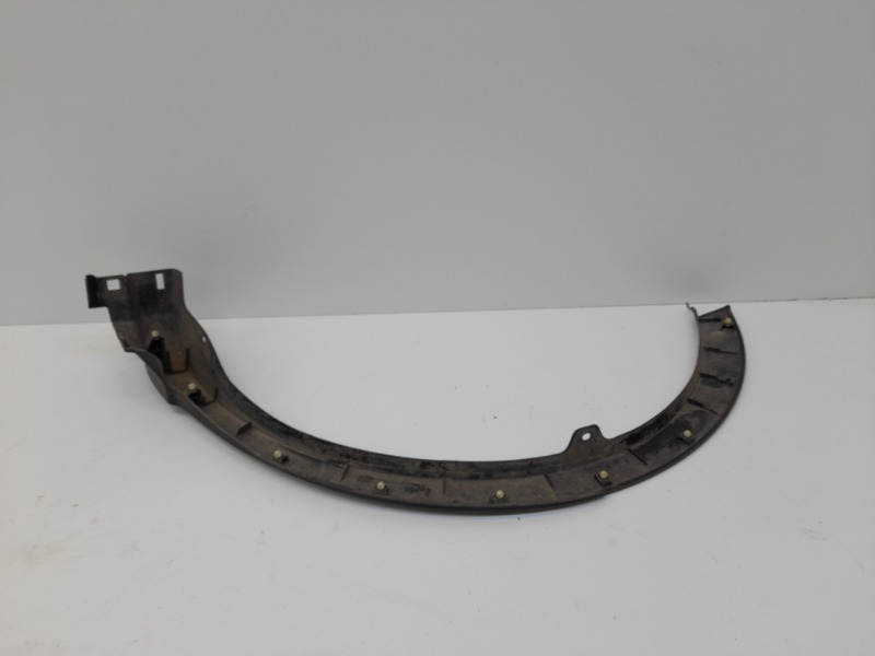 Накладка заднего крыла левого