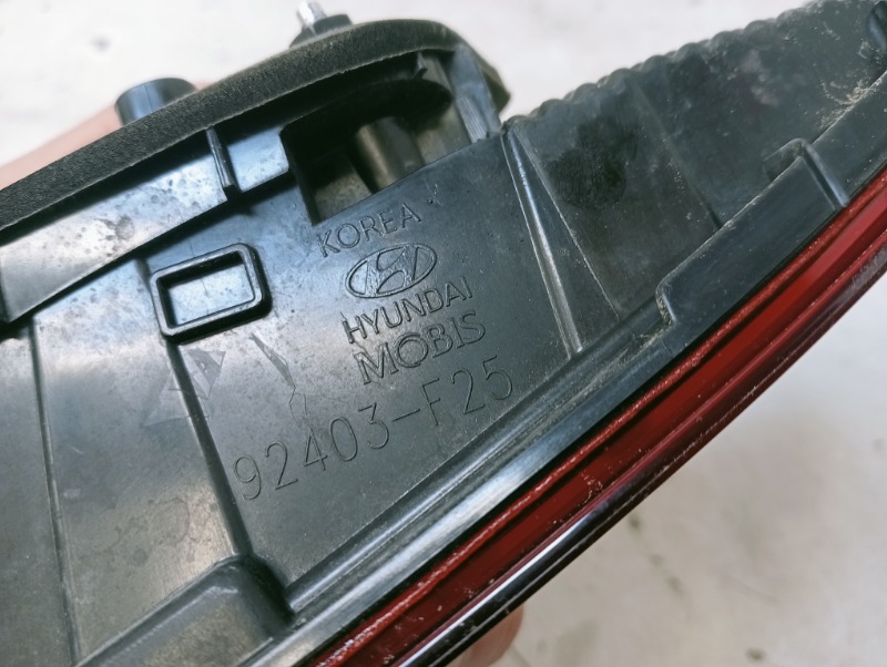 Фонарь задний левый