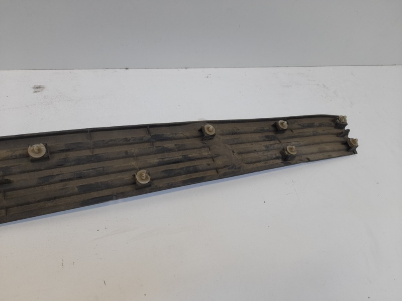 Накладка на порог (наружная)