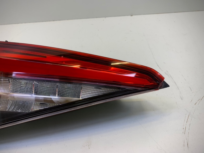 Фонарь задний левый