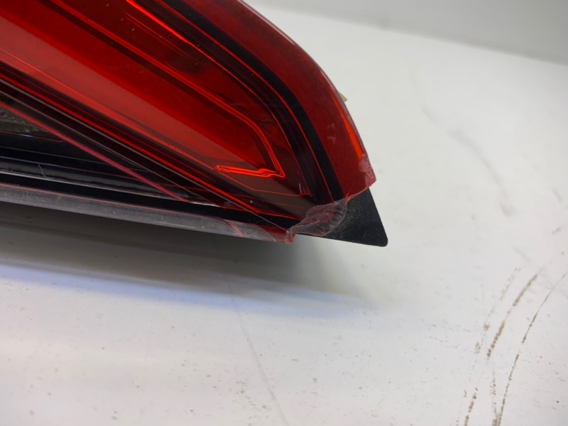 Фонарь задний левый