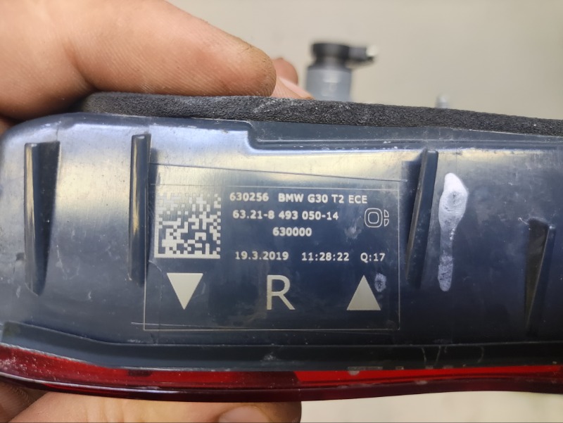 Фонарь задний правый