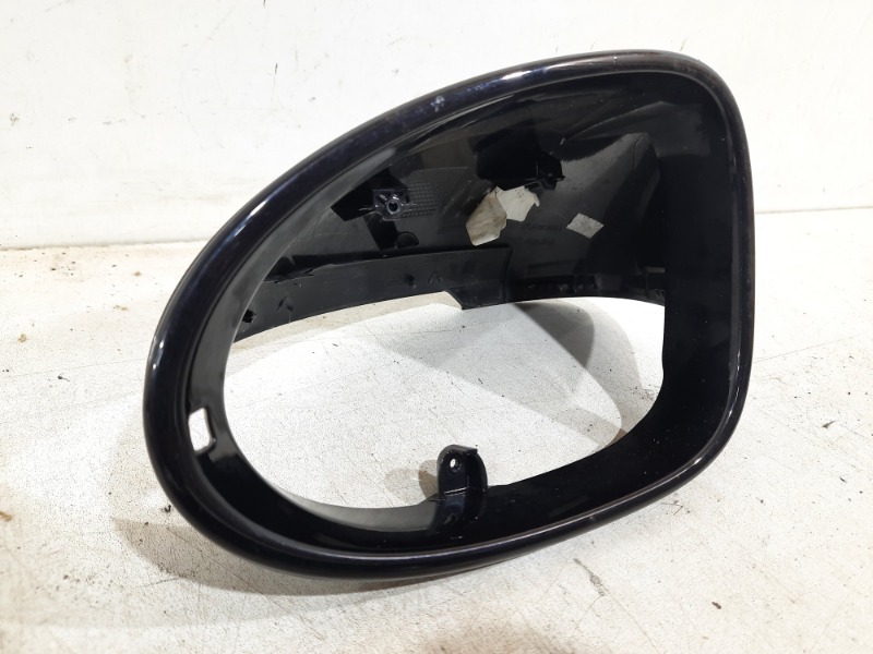 Накладка зеркала левого