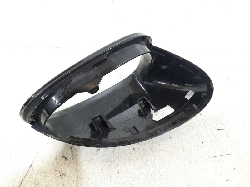 Накладка зеркала левого