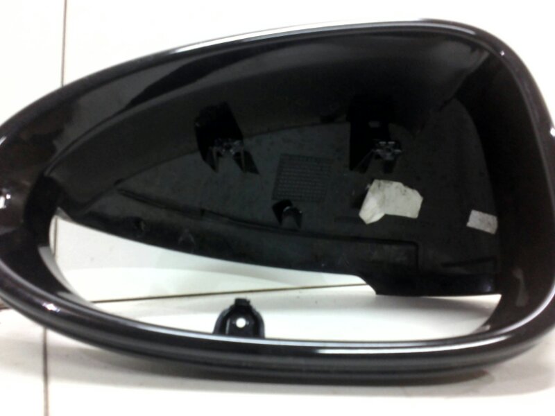 Накладка зеркала левого