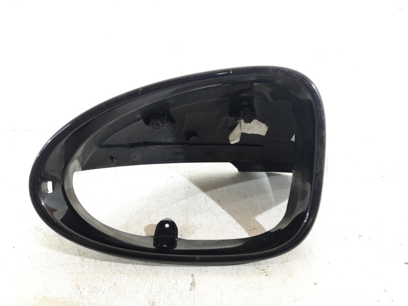 Накладка зеркала левого