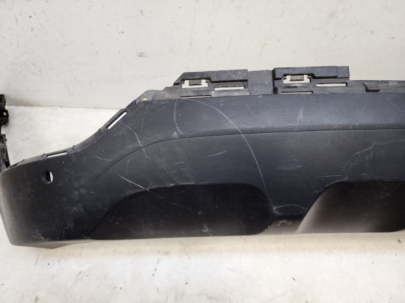 Спойлер заднего бампера