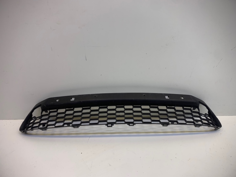 Решетка в бампер