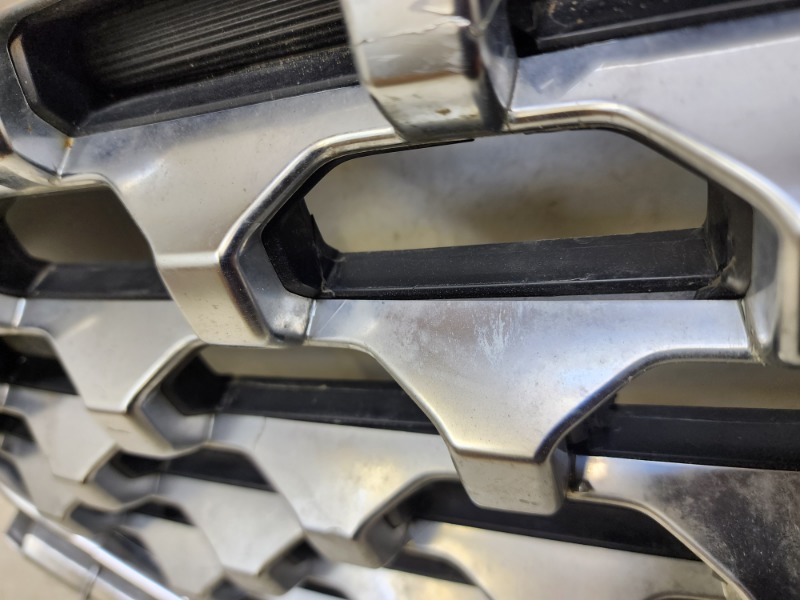 Решетка радиатора