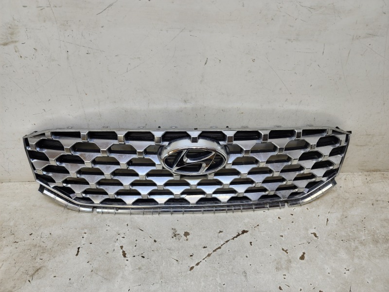 Решетка радиатора