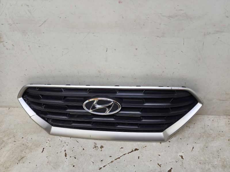 Решетка радиатора