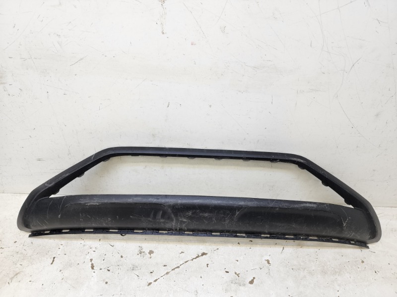 Накладка переднего бампера