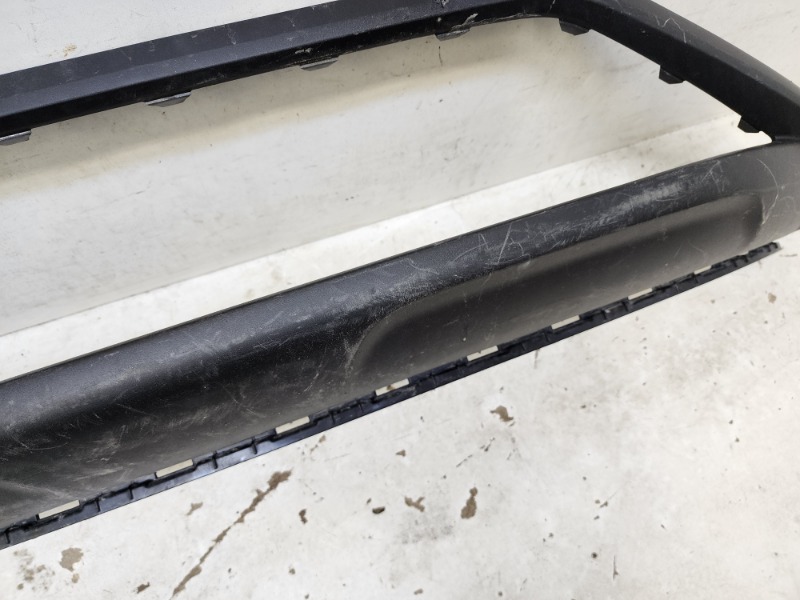 Накладка переднего бампера