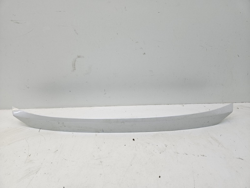 Накладка крышки багажника