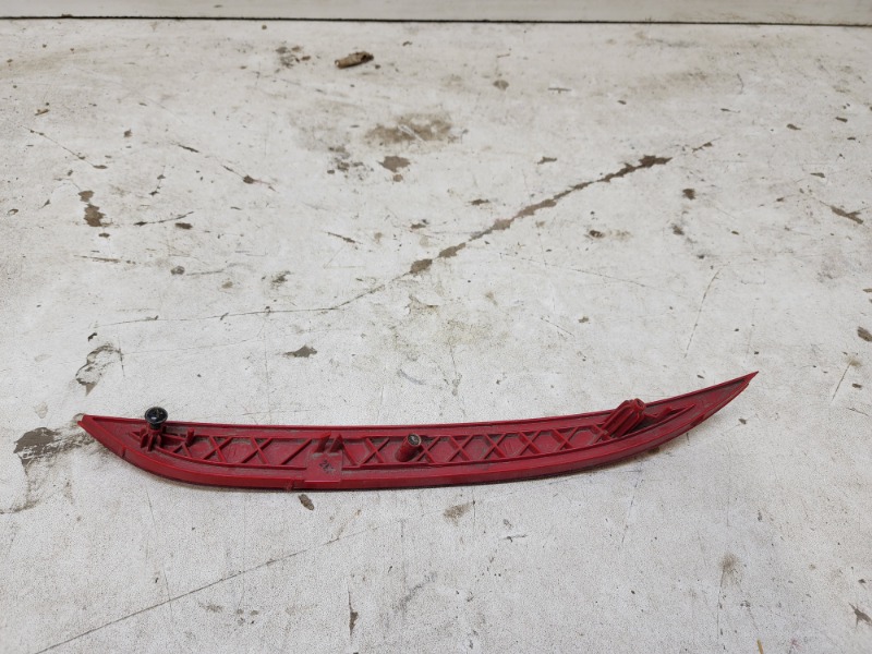 Отражатель в бампер задний правый