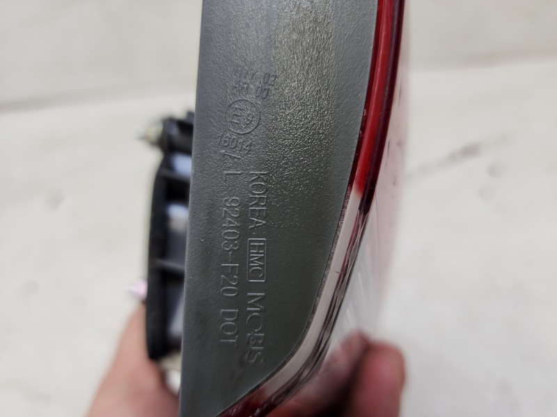 Фонарь задний левый