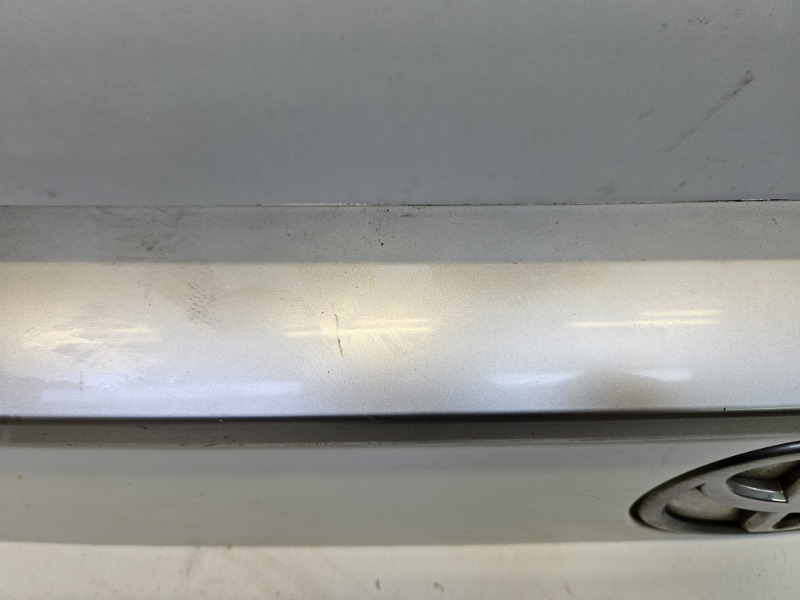 Накладка крышки багажника