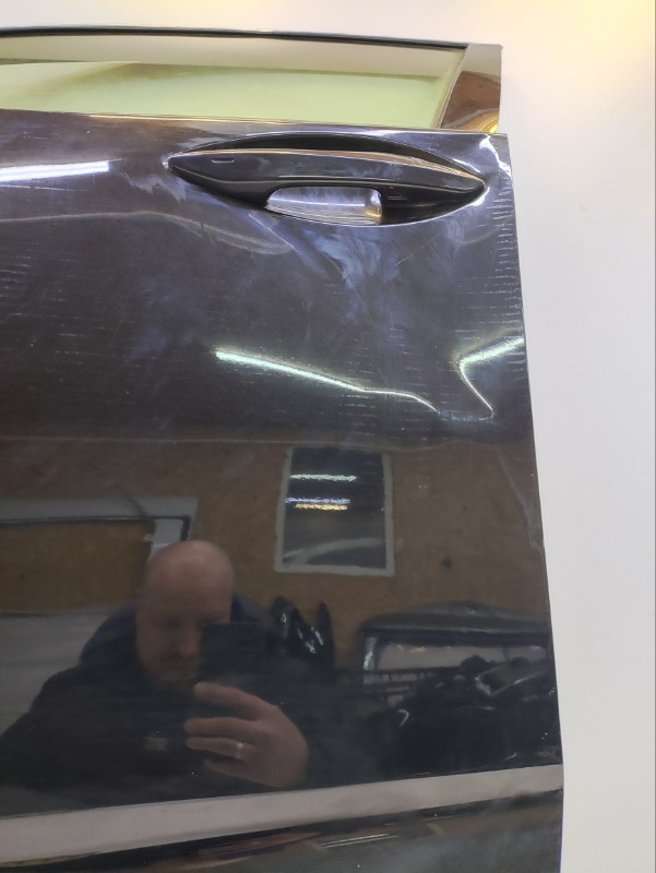 Дверь передняя левая