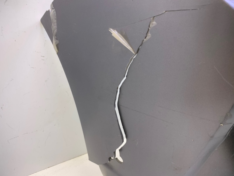 Бампер передний