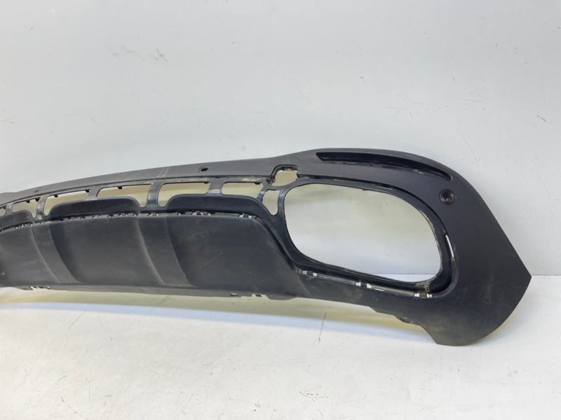 Спойлер заднего бампера